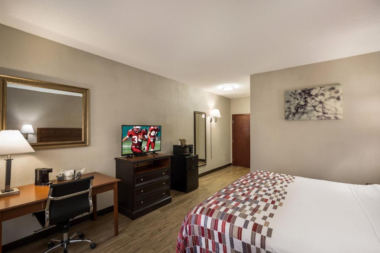 Red Roof Inn & Suites Bloomsburg - Mifflinville Esterno foto
